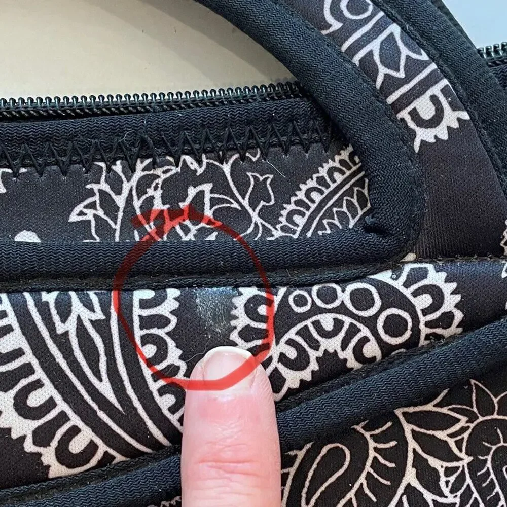 i.e. Neoprene Laptop Messenger Bag Removable Strap, Black, White, Pink Paisley